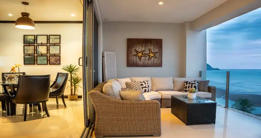 Diamante del Sol 802S, Jaco beachfront condo — Dining and kitchen area